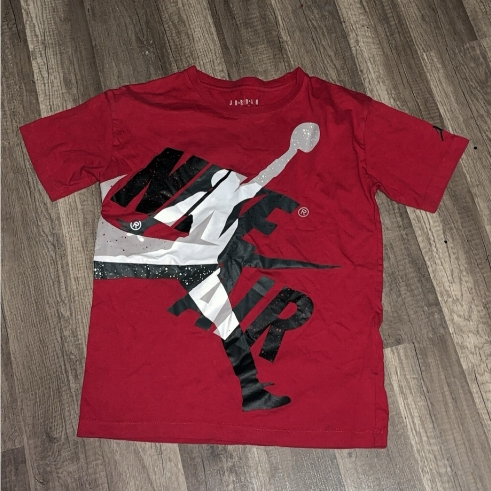 Jordan red shirt for boys kids size Large for 12-13y/o